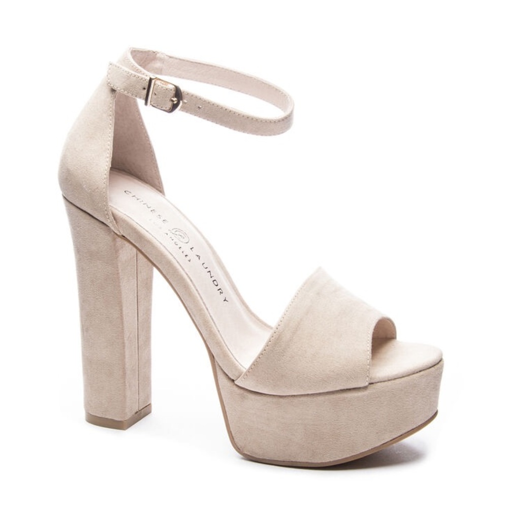 Chinese Laundry Avenue 2 Platform Sandals
